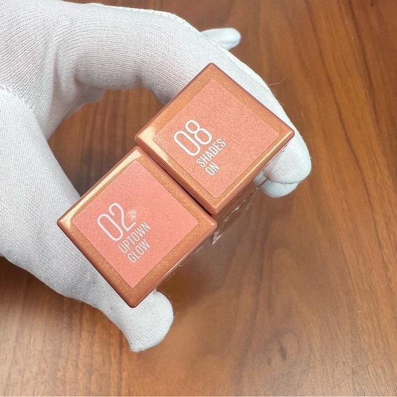 Maybelline Sunkisser Multi-Use Liquid Blush Set of 2 - Uptown Glow & Shades On - Picture 3 of 13